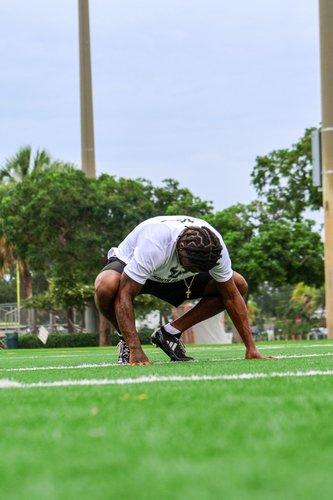 mobile - carousel-hero-element image-5