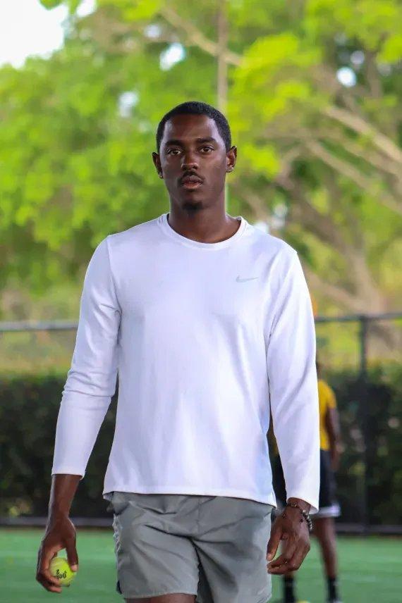 carousel-hero-element image-3