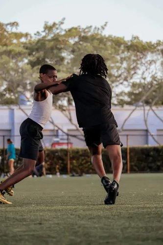 mobile - carousel-hero-element image-1