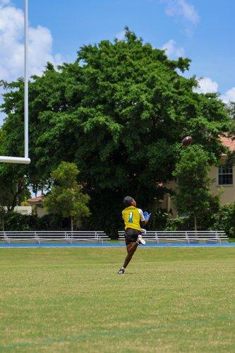 mobile - carousel-hero-element image-3