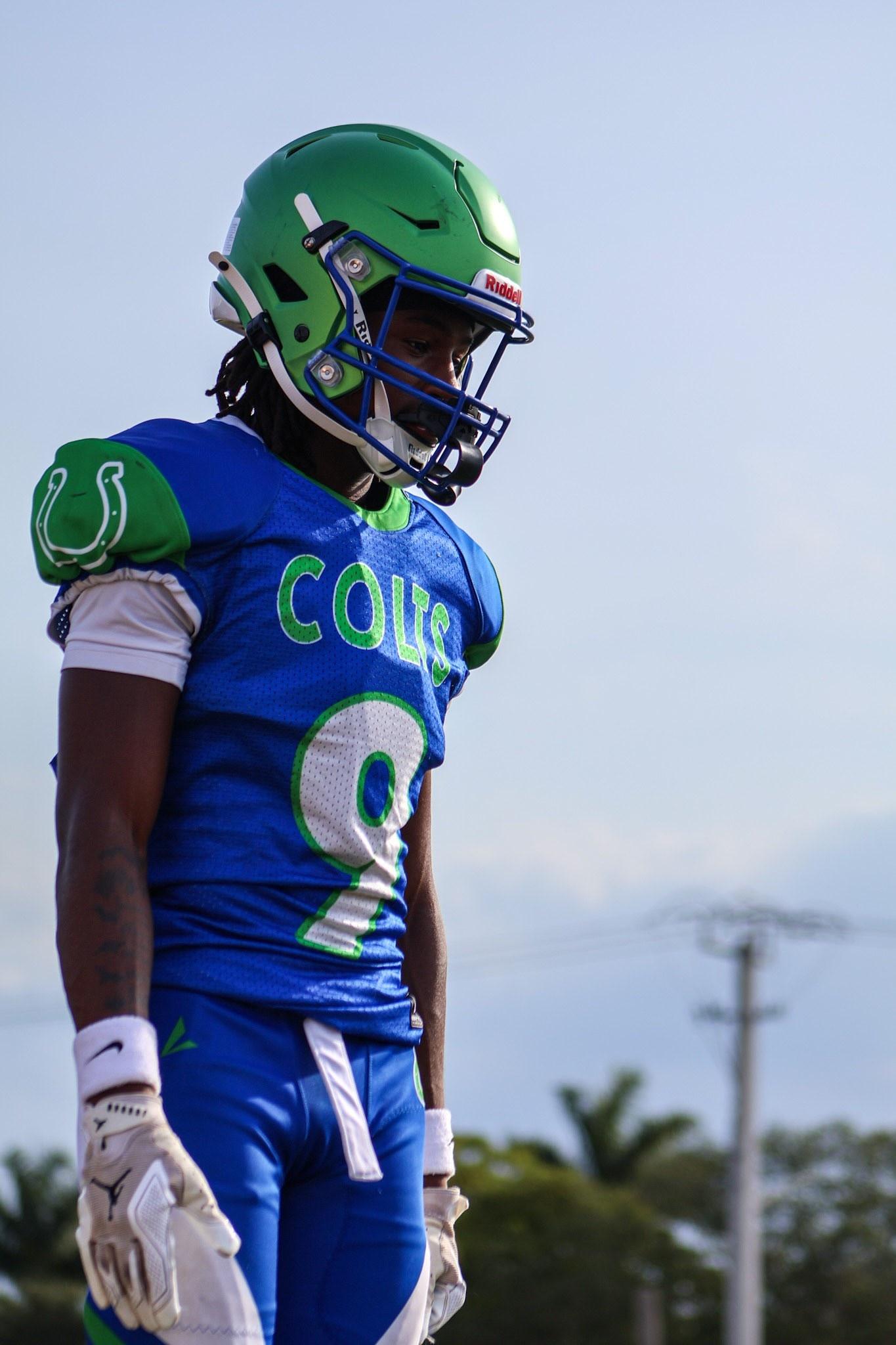 carousel-hero-element image-0