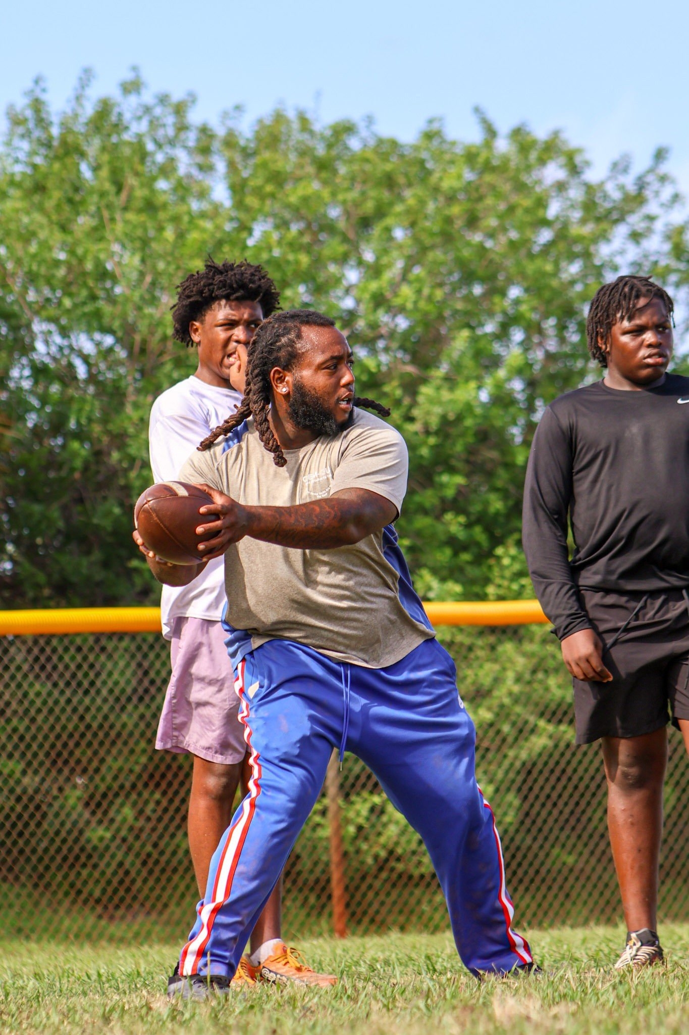 carousel-hero-element image-3